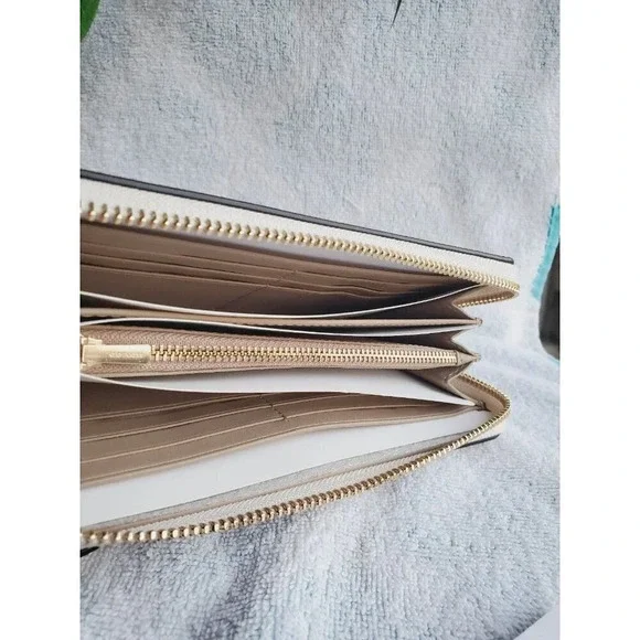 Coach wallet - Picture 3 of 8